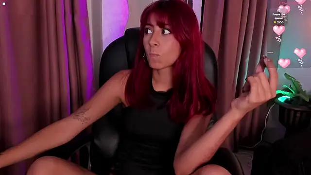 Snapshot of cloe__palmer chatting on March 10, 2025, 6:12 pm cloe palmer online show from March 10, 2025, 6:12 pm