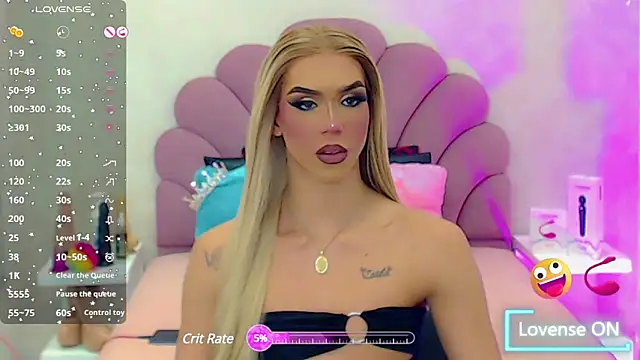 Snapshot of briana_sex32 chatting on March 19, 2025, 4:14 am briana sex32 online show from March 19, 2025, 4:14 am