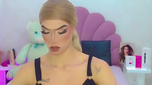 briana sex32 online show from March 23, 2026, 7:56 am