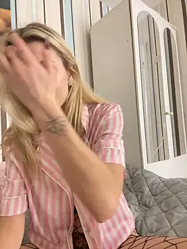 Liya my online show from February 26, 2025, 11:26 pm