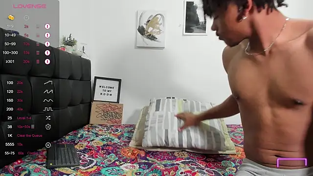 RoddyRich11 online show from October 3, 2025, 11:29 am