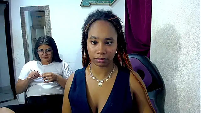 diabla sexyboobs online show from February 17, 2026, 9:54 pm