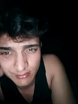 Snapshot of boy_3835 chatting on March 14, 2025, 3:15 am boy 3835 online show from March 14, 2025, 3:15 am