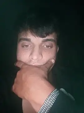 Snapshot of boy_3835 chatting on September 21, 2025, 9:27 pm boy 3835 online show from September 21, 2025, 9:27 pm