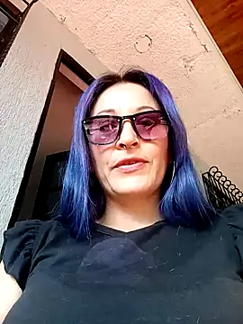 sophie banger online show from January 8, 2025, 7:56 pm