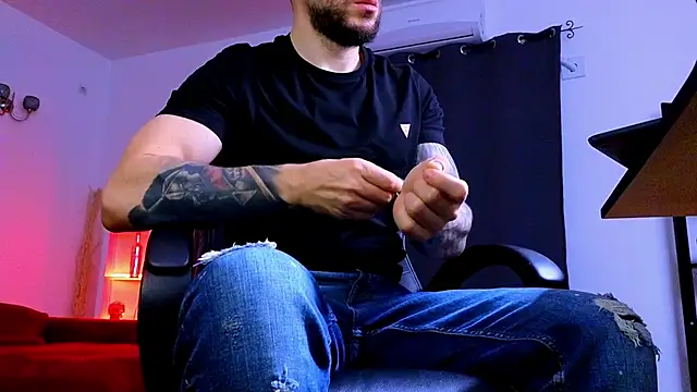 MightyAaron66 online show from April 2, 2026, 2:20 am