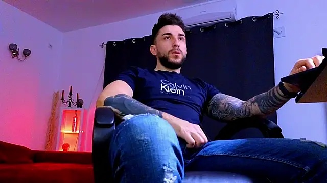 MightyAaron66 online show from April 3, 2026, 2:31 am