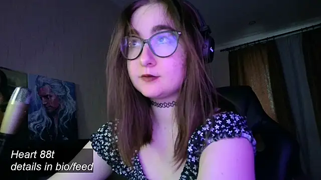 el sweety online show from February 7, 2025, 1:53 pm