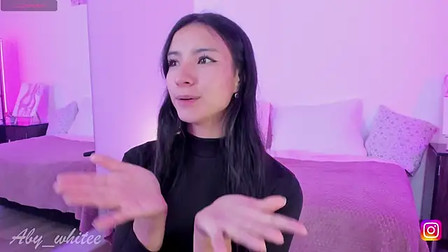 AbyWhitee online show from February 4, 2025, 1:06 pm