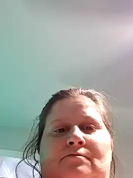 staceysmomfow online show from January 20, 2025, 1:39 am