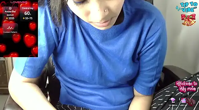 Barbie-Queen2 online show from December 8, 2024, 8:36 pm