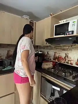 Snapshot of karla_nill chatting on April 20, 2026, 5:59 pm karla nill online show from April 20, 2026, 5:59 pm