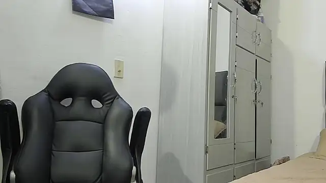 Lyon vach online show from February 7, 2025, 6:13 pm