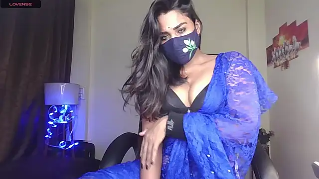 Black-Pearll online show from February 10, 2026, 4:11 pm