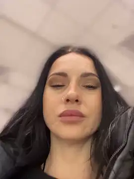 Snapshot of Roxana-Sexy chatting on February 26, 2026, 5:28 am Roxana-Sexy online show from February 26, 2026, 5:28 am