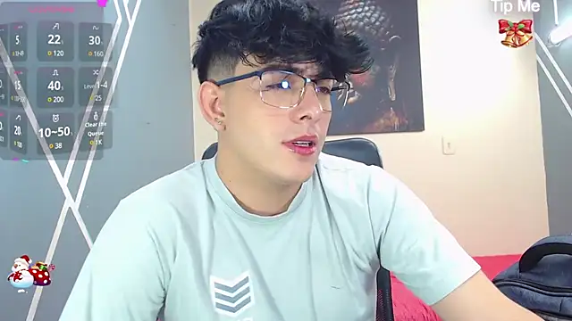 nolan twink1 online show from December 26, 2024, 6:01 pm