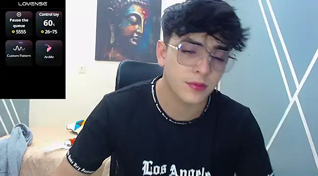 nolan twink1 online show from March 12, 2025, 5:49 pm