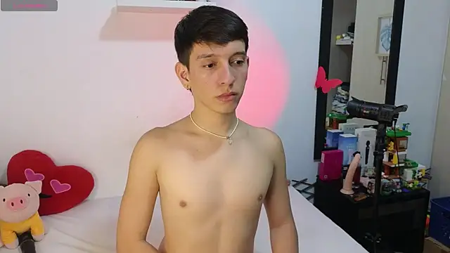 milky  boy  online show from April 13, 2026, 1:00 am