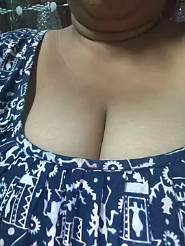 Snapshot of Rinki_Guptaa chatting on September 25, 2025, 6:55 pm Rinki Guptaa online show from September 25, 2025, 6:55 pm