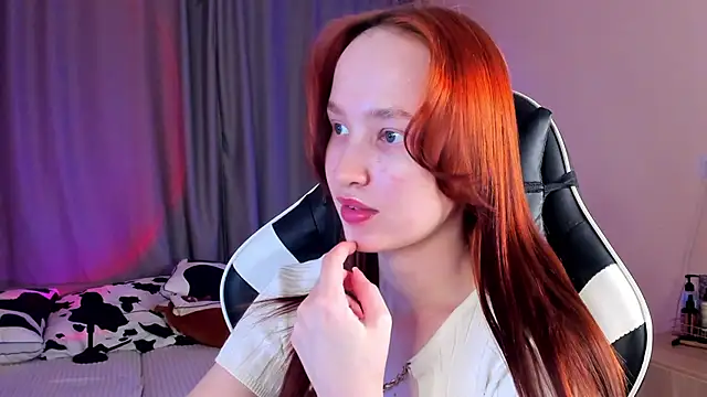 Snapshot of Hakory chatting on February 5, 2025, 5:09 pm Hakory online show from February 5, 2025, 5:09 pm