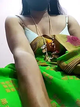 Snapshot of Tamil_sreelekha chatting on December 16, 2024, 4:16 pm Tamil sreelekha online show from December 16, 2024, 4:16 pm