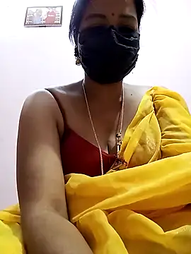 Snapshot of Tamil_sreelekha chatting on December 18, 2024, 12:40 pm Tamil sreelekha online show from December 18, 2024, 12:40 pm