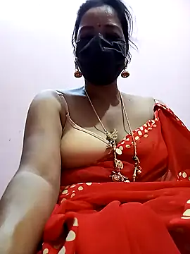 Snapshot of Tamil_sreelekha chatting on December 19, 2024, 5:08 pm Tamil sreelekha online show from December 19, 2024, 5:08 pm