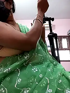 Snapshot of Tamil_sreelekha chatting on January 7, 2025, 10:43 am Tamil sreelekha online show from January 7, 2025, 10:43 am