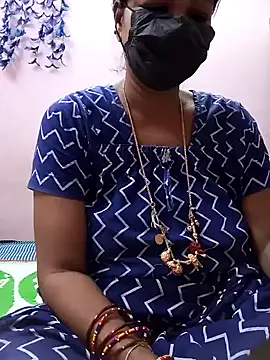 Snapshot of Tamil_sreelekha chatting on January 7, 2025, 11:24 pm Tamil sreelekha online show from January 7, 2025, 11:24 pm