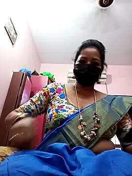 Snapshot of Tamil_sreelekha chatting on January 26, 2025, 12:01 pm Tamil sreelekha online show from January 26, 2025, 12:01 pm