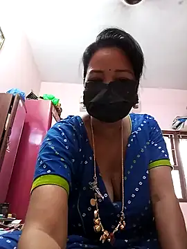 Snapshot of Tamil_sreelekha chatting on February 9, 2025, 3:00 am Tamil sreelekha online show from February 9, 2025, 3:00 am