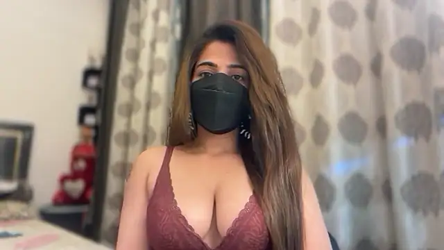 Snapshot of Hotty-Sana chatting on April 10, 2026, 6:01 pm Hotty-Sana online show from April 10, 2026, 6:01 pm