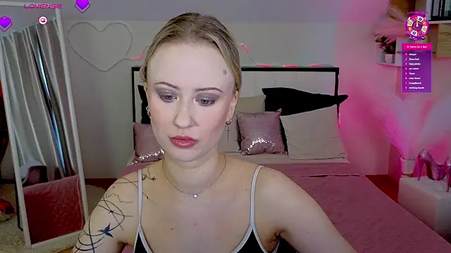 SashaBrooks online show from March 23, 2026, 2:10 pm