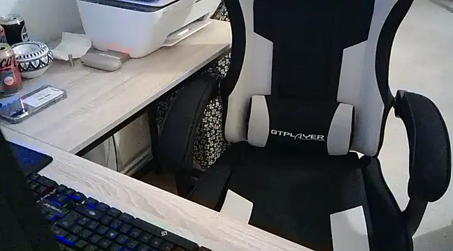 zebymasry online show from December 6, 2024, 10:52 pm