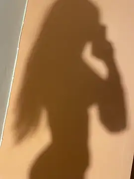 Helen bell29 online show from October 29, 2025, 6:42 pm