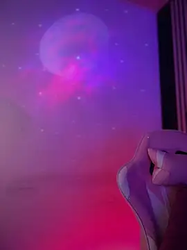 NINA 18 YEARS online show from March 27, 2026, 10:53 pm