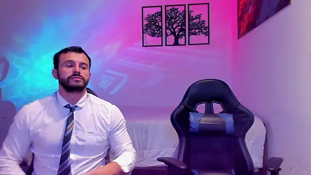 AlexJaz11 online show from June 18, 2026, 9:36 am