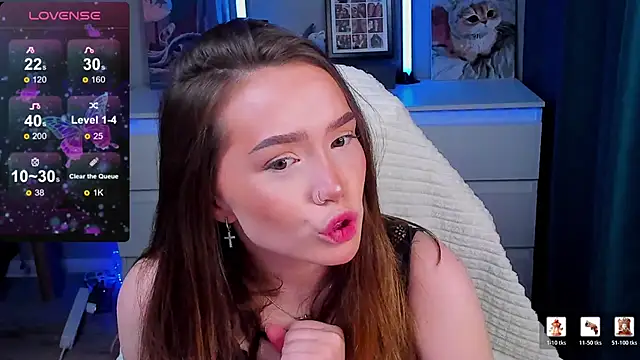 Snapshot of Evia_r0se chatting on April 26, 2026, 9:07 am Evia r0se online show from April 26, 2026, 9:07 am