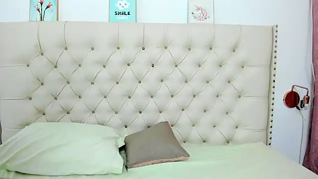 Snapshot of Kim_Eli chatting on January 11, 2025, 7:27 pm Kim Eli online show from January 11, 2025, 7:27 pm