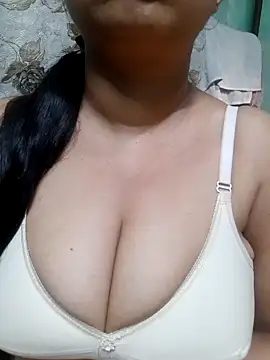 sajida34 online show from March 11, 2025, 12:44 am