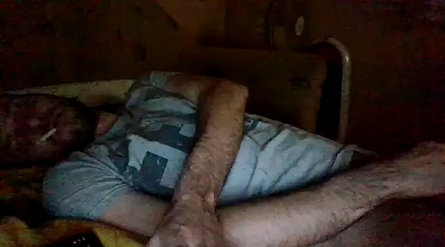 Snapshot of Vicktore007 chatting on December 13, 2024, 4:43 am Vicktore007 online show from December 13, 2024, 4:43 am