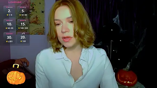 TaylorBre online show from November 2, 2025, 6:38 am