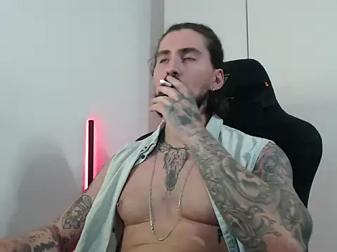 MateoHunk online show from October 6, 2025, 1:52 pm