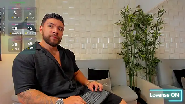  dreammr1  online show from January 16, 2025, 1:48 am