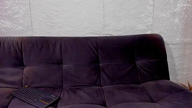  dreammr1  online show from March 22, 2025, 3:53 pm