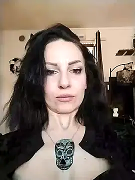 Snapshot of dahlia_82 chatting on July 13, 2026, 10:18 am dahlia 82 online show from July 13, 2026, 10:18 am