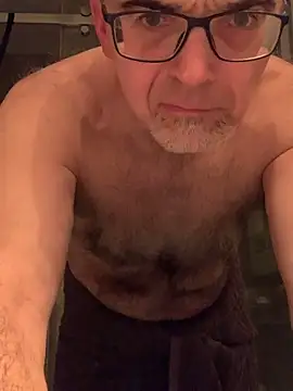 Snapshot of MaxVain chatting on December 10, 2024, 6:01 am MaxVain online show from December 10, 2024, 6:01 am