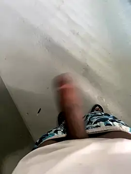 Snapshot of zeekBbc chatting on October 25, 2025, 4:24 pm zeekBbc online show from October 25, 2025, 4:24 pm