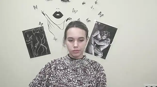 Snapshot of _StAcY chatting on December 15, 2024, 1:43 pm  StAcY online show from December 15, 2024, 1:43 pm