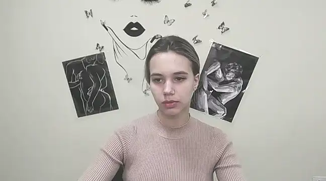 Snapshot of _StAcY chatting on December 22, 2024, 7:33 am  StAcY online show from December 22, 2024, 7:33 am